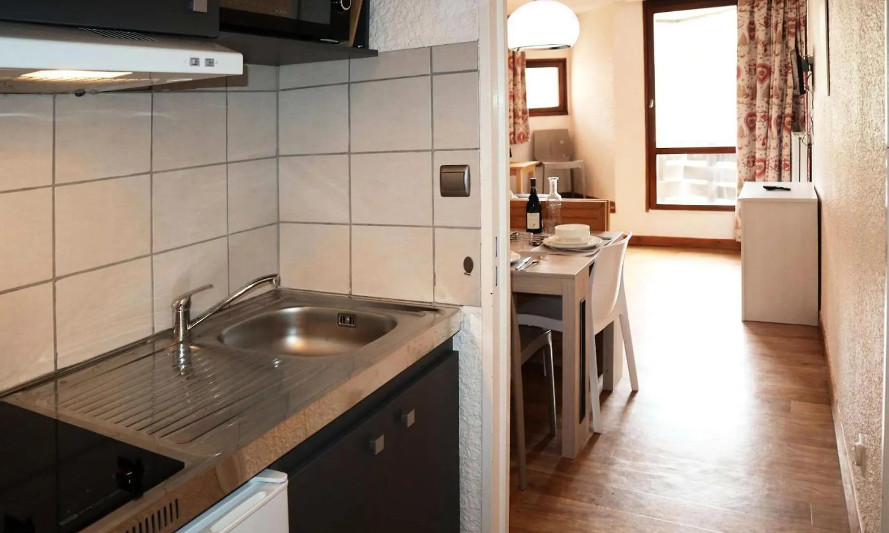 Residence Le 1650 - Studio Pour 4 Personnes Coeur De Station Mae-8161 Les Orres Daire